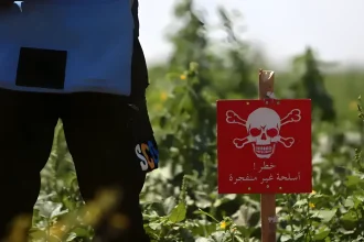 الألغام: تركة الحرب الثقيلة تلاحق السوريين في كل خطوة
