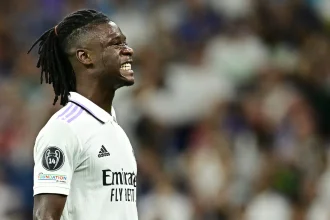 هل فقد كامافينغا مركزه مع ريال مدريد بشكل كامل!