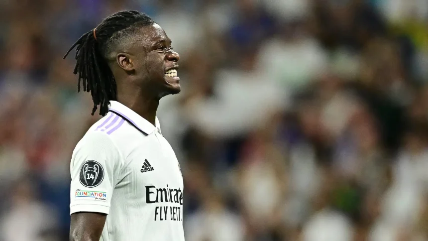 هل فقد كامافينغا مركزه مع ريال مدريد بشكل كامل!